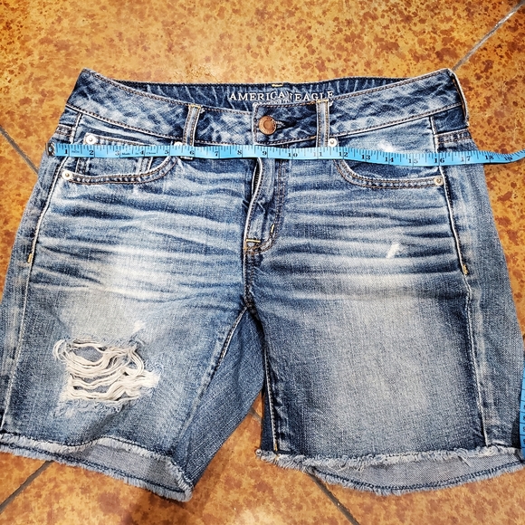 American Eagle Distressed Shorts - Picture 5 of 6